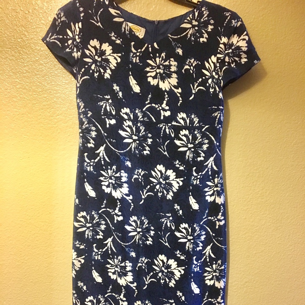 Talbots Size 2 Petite Long Summer Dress Navy Blue